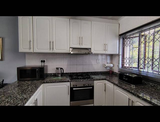 3 BEDROOM PROPERTY TO RENT IN ESCOMBE